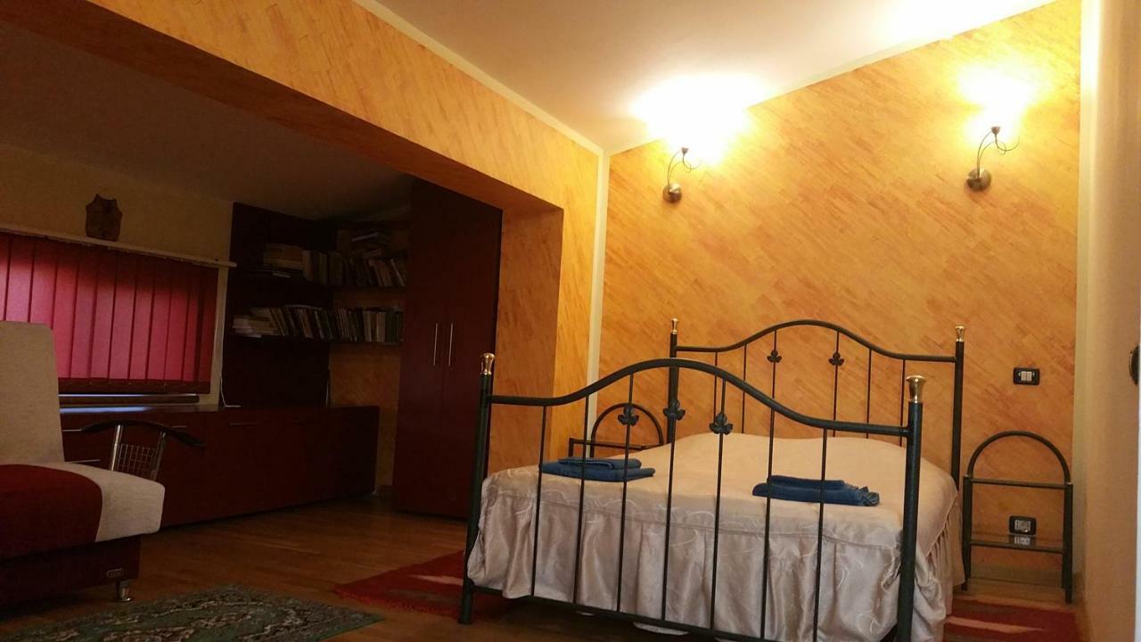 Cristalex Villaverde Bucharest Pantelimon Exteriör bild